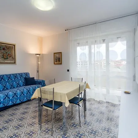 Ξενοδοχείο με διαμερίσματα Park&beach Sestri Mare Σέστρι Λεβάντε