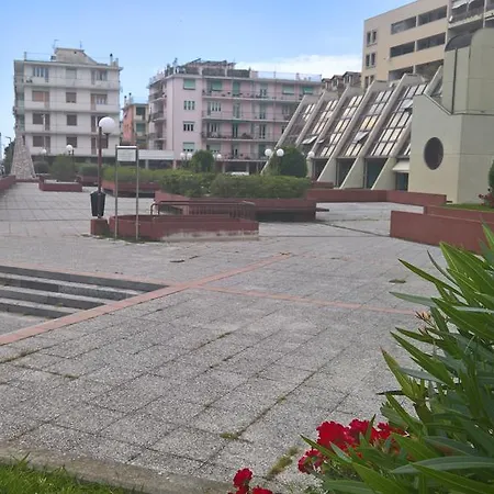 Ξενοδοχείο με διαμερίσματα Park&beach Sestri Mare Σέστρι Λεβάντε